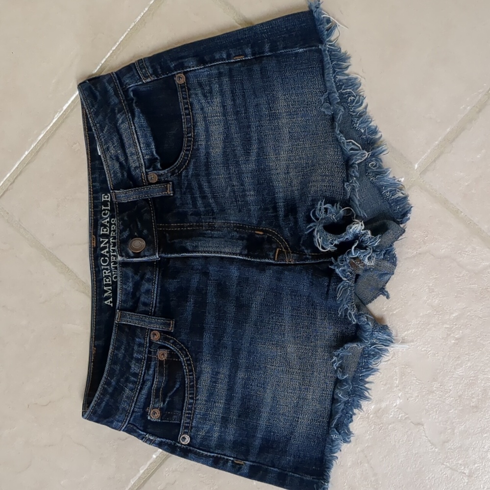 American Eagle Hi-Rise Shorts